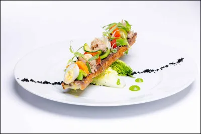 Tu te retrouves à la rue sans nourriture et tu vois un pauvre qui a de la nourriture ; que fais-tu ?