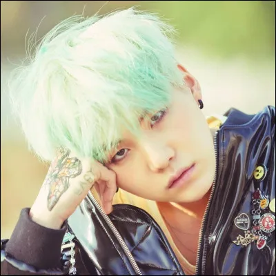 Dans "Cypher Pt.2", pendant combien de secondes Suga peut-il rapper sans respirer ?
