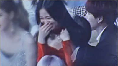 Question facile, est ce que Suga est en couple ?