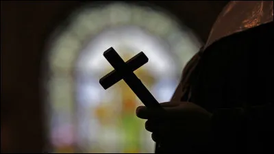 Combien y a-t-il dapôtres dans la religion catholique ?