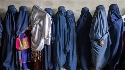 Le 22 août 2024, lAfghanistan a pris une loi qui empêche les femmes...