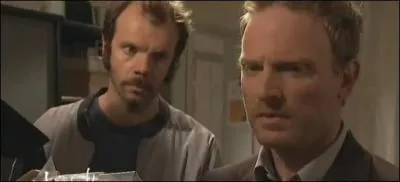 Qu'est-ce qui a t retrouv dans le bureau de Denilson ?