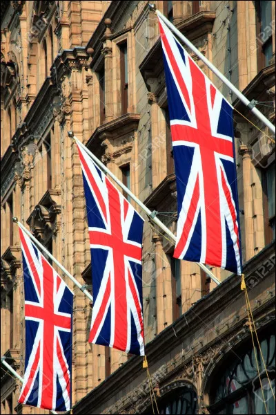 En quelle année a-t-il visité le Royaume Uni ?