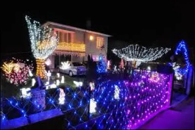 Je vous emmène maintenant en région P.A.C.A., à Laragne-Montéglin. Ville de l'arrondissement de Gap, elle se situe dans le département ...
