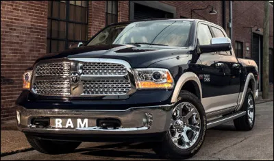 Quel est le nom de ce constructeur automobile américain du groupe Stellantis ?