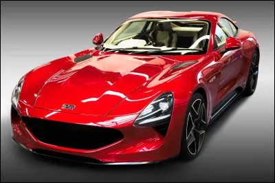 Quel est le nom de ce constructeur automobile britannique en 3 lettres ?