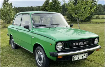 Quel est le nom de ce constructeur automobile néerlandais en 3 lettres ?