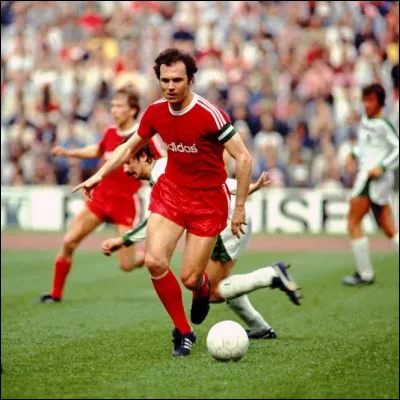 Quelles étaient ses grandes qualités, qui ont fait de lui l'un des meilleurs joueurs de tous les temps ?