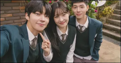 Qui sont les personnages principaux ?