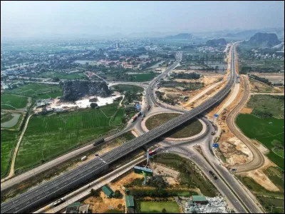 Vous repartez, et votre GPS vous perd sur une autoroute...