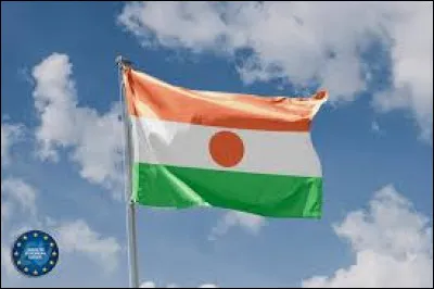 De quelle couleur est le drapeau du Niger ?