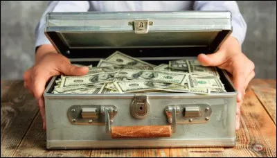 Voulant se rapprocher du milliard d'euros, promis il y a quelques années par une autre plateforme qui n'a pu tenir ses engagements, le président de la LFP a négocié de longs mois pour obtenir au final un contrat pour les années 2024-29 de... ?