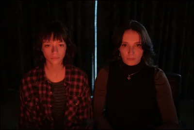 Comment s'appelle le film où deux femmes sont obsédées par le procès d'un tueur en série sadique et par la vidéo manquante d'un des meurtres ?