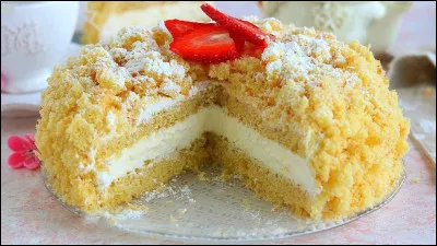 Et pour terminer une journée d'hiver ensoleillée avec un dessert lumineux et savoureux et fin en bouche : le gâteau mimosa que l'on sert le 8 mars, pour honorer les femmes, en...