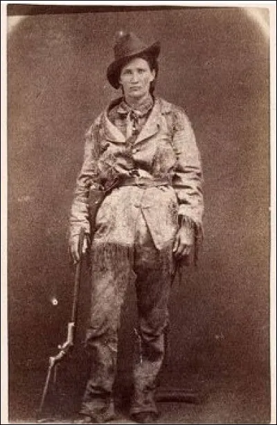 Sous quel nom Martha Jane Cannary, légende du Far West, est-elle connue ?