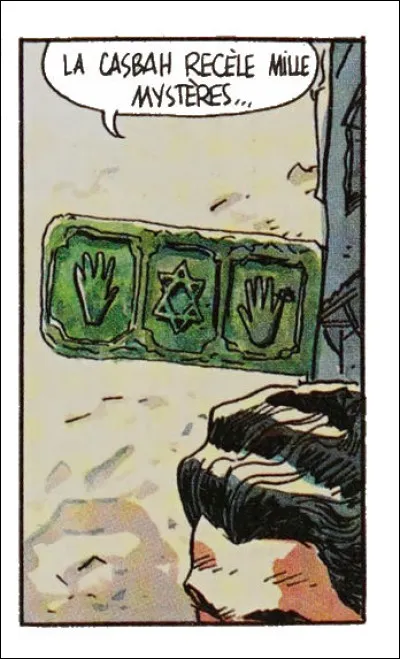 Flâneries à la Casbah > Lieu d'une vie intense et pleine de mystères, en effet, que cette vieille citée fortifiée... Quel sens aurait celui-ci ?