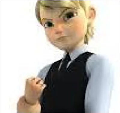 Comment s'appelle le porteur du Miraculous du Paon ?