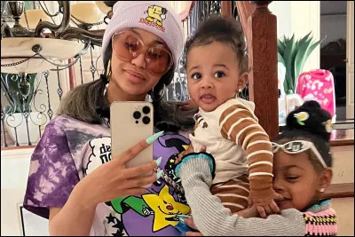 Quelle joie d'être enceinte !
Il y aura bientôt un nouveau-né dans la famille.
Quand on venait de naître on était un...