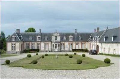 Je vous emmène au château d'Épagne-Épagnette. Village Samarien, il se trouve en région ...