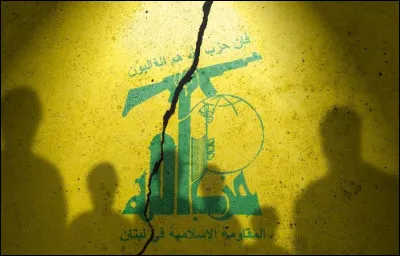 Septembre 2024  Une frappe israélienne sur le quartier général du Hezbollah au Liban tue son dirigeant. Qui est ce dernier ?