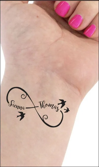 Où a-t-elle gravé son nom ?