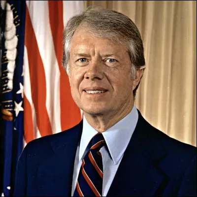 Enfin, avant-hier, c'est l'ancien président des États-Unis d'Amérique mais aussi Prix Nobel de la paix, Jimmy Carter, qui est décédé à l'âge de 100 ans. Quand a-t-il été élu président des USA ?