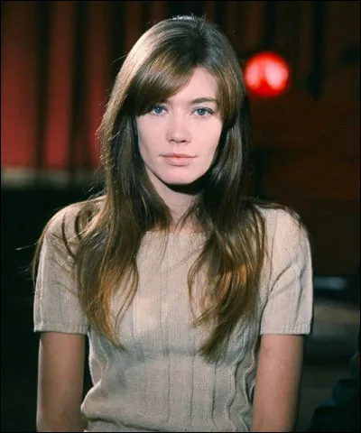En juin dernier, c'est une femme aux multiples talents qui s'est éteinte : Françoise Hardy. Savez-vous qui était son conjoint depuis 1981 ?