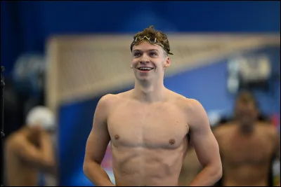 En juillet 2024 ont commencé les Jeux olympiques de Paris. Lequel de ces athlètes a remporté quatre médailles d'or lors de ces JO ?