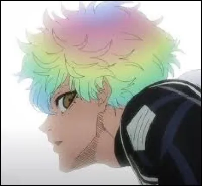 De quel pays vient ce membre du World Five ?