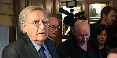 Quelles émissions animait Bernard Pivot à la télévision rendant la littérature accessible au plus grand nombre ?