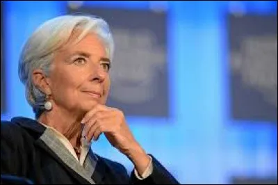 Christine Lagarde fut la première femme à devenir Premier ministre durant les années 2000.
