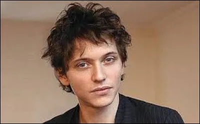 Qui a chanté "Caravane" ?