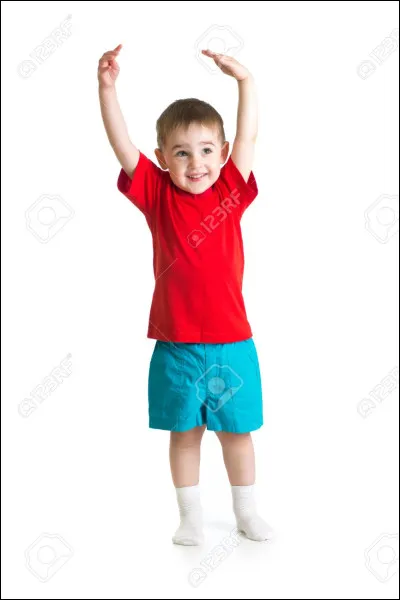 As-tu des amis plus jeunes que toi d'au moins 2 ans ?