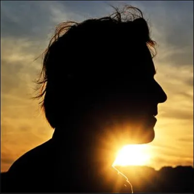 La personne sur la photo est Thomas Dutronc. Comment s'appelle son album sorti en septembre 2024 ?