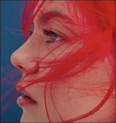 L'album de Louane sorti en octobre 2024 est...