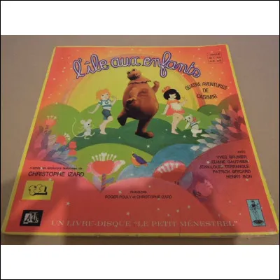 Top ! Je suis un personnage emblématique de la télévision française des années 70. Je suis un dinosaure coloré, tout droit venu de l'île aux enfants. Mon côté un peu naïf et mes chansons ont marqué des générations de jeunes téléspectateurs. Je suis