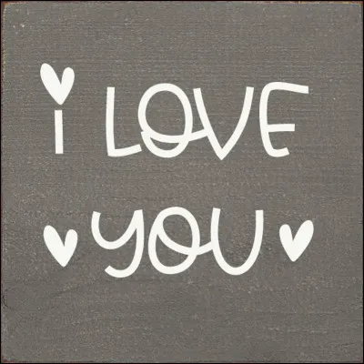 (Si tu es avec le garçon dans la salle commune ou si tu es partie en courant, mets "j'ai déjà répondu"). Il te regarde et te dit qu'il est amoureux de toi depuis le début et il te demande si tu veux sortir avec lui. Que réponds-tu ?