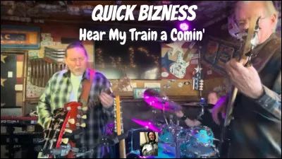 Qui est l'interprète du titre "Hear my train a comin' " ?