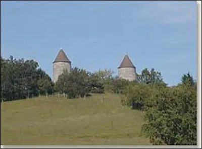 Voici les deux moulins à vent de Boisse. Village néo-aquitain, dans l'aire d'attraction Bergeracoise, il se situe dans le département ...