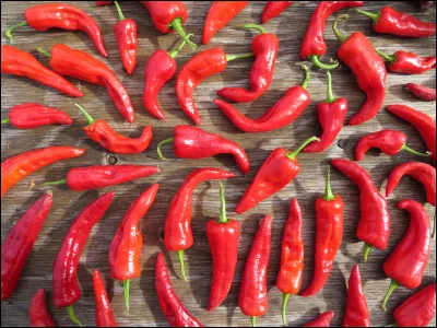 Le piment est un légume.