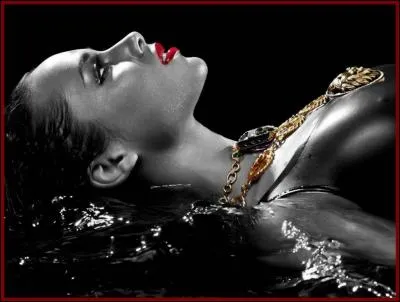 Qui a dit 'La femme serait vraiment l'égale de l'homme le jour où, pour un poste important, on désignerait une femme incompétente' ?