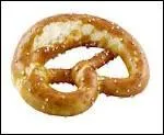 Le bretzel peut tre sal, sucr, fourr, aux crales.