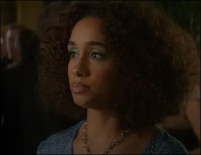 Voici l'actrice Eva Ruiz qui joue le personnage de Jenna. Dans quel film la voit-on comme sur l'image ?