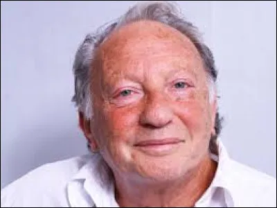 21 juillet : 
Paul Lederman s'éteint à l'âge de 84 ans. Producteur de musique et de spectacles, de ces trois artistes, lequel a-t-il aidé à lancer sa carrière ?