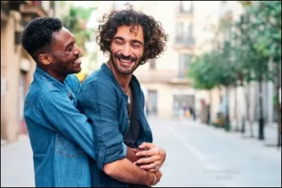 Pour Le Pen, qu'est-ce qui "n'est pas un d&eacute;lit" mais est "une anomalie biologique et sociale" ?