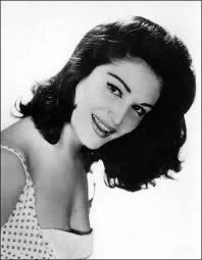 À quelle chanteuse doit-on "Il venait d'avoir 18 ans" en 1973 ?