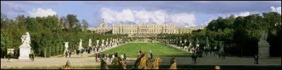 Combien de rois de France ont résidé au château de Versailles ?