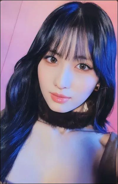 Quel est le vrai nom de Momo de "Twice" ?