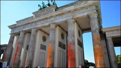 Berlin : Quel monument berlinois est un symbole de paix et d'unification ?