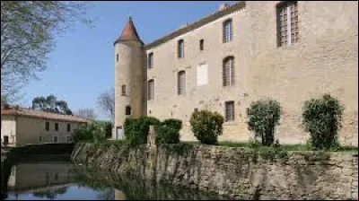 Je vous emmène en Occitanie au château de Belflou. Village de l'arrondissement de Carcassonne, traversé par la Ganguise, il se situe dans le département ...
